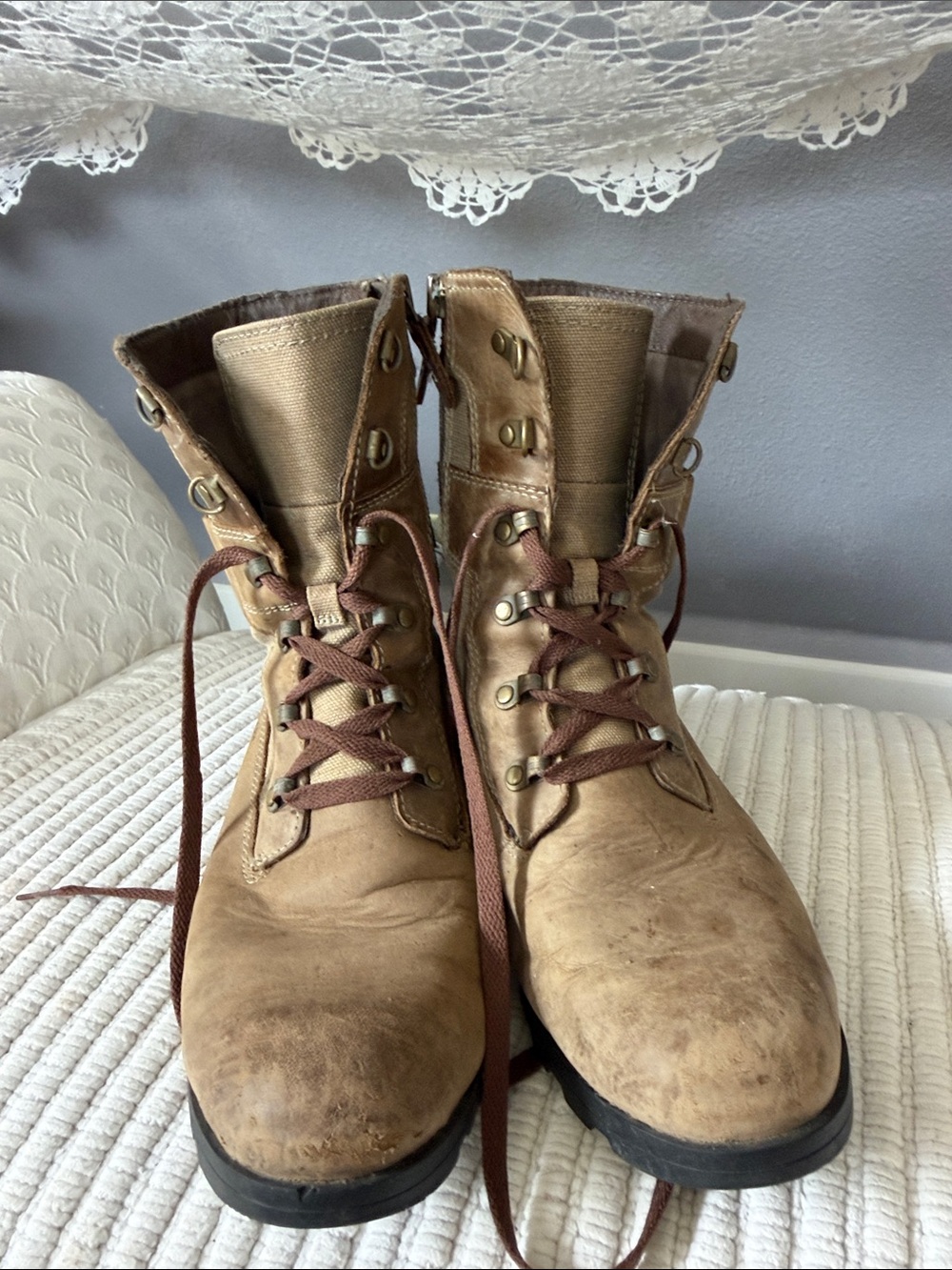 Sorel Emilie Women’s Combat Boots